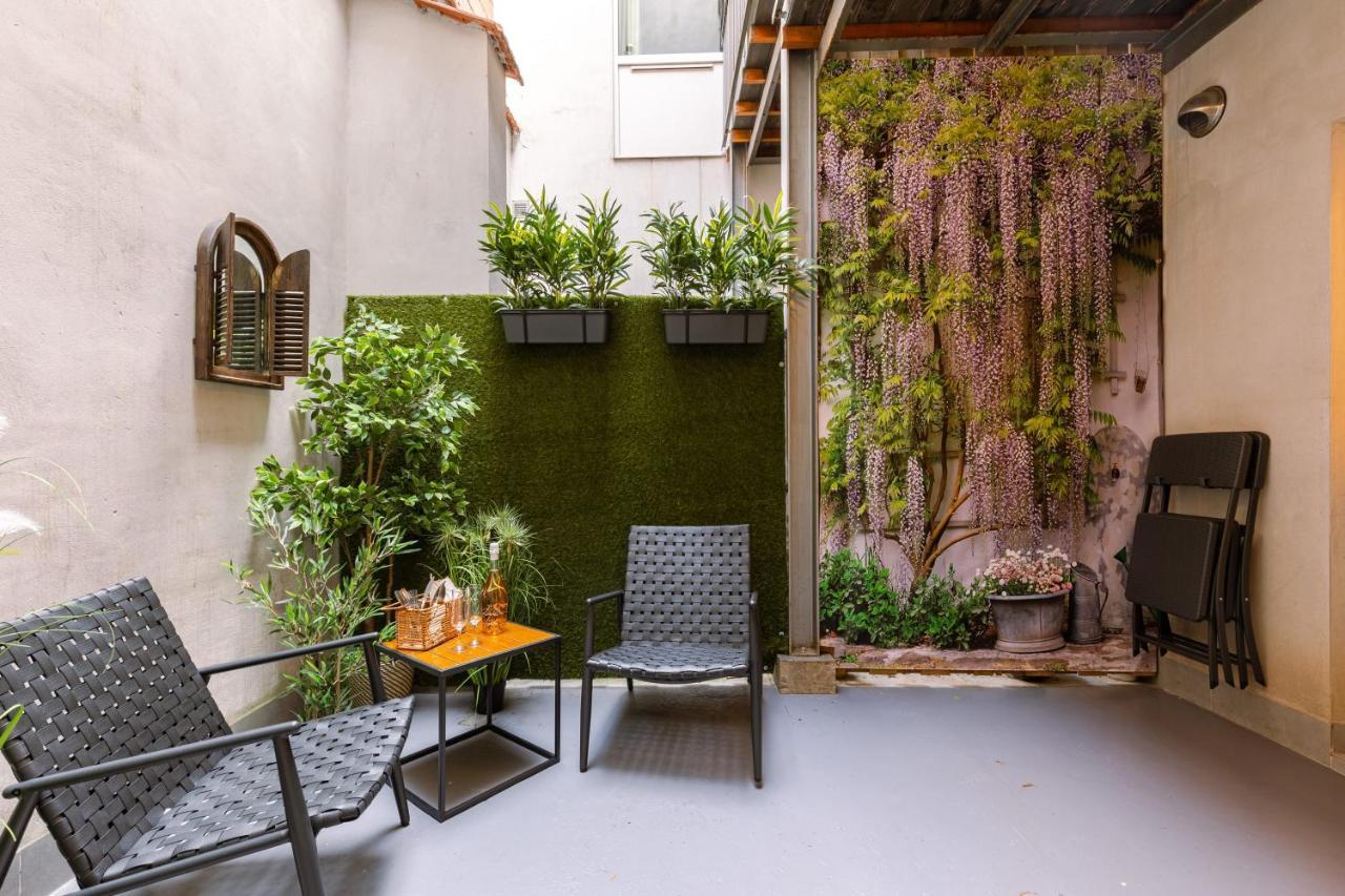 Authentic Apartment In The Heart Of アントウェルペン エクステリア 写真