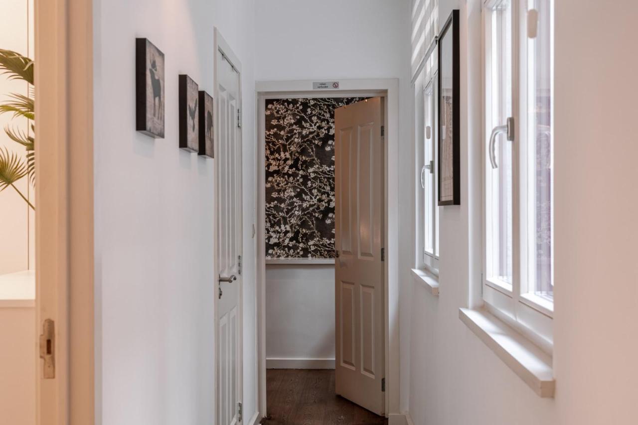 Authentic Apartment In The Heart Of アントウェルペン エクステリア 写真
